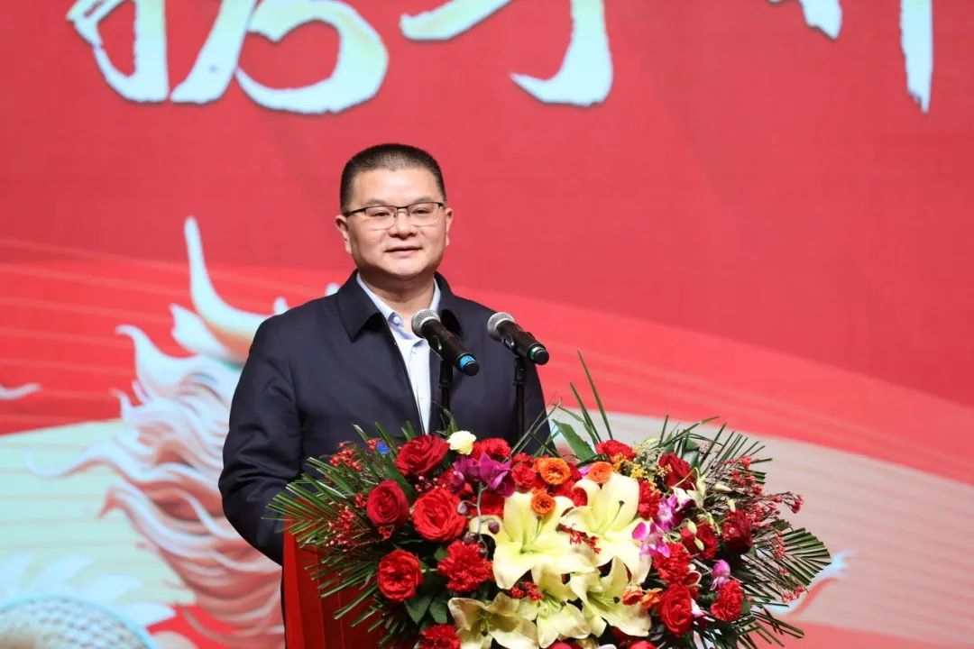 花花牛乳業(yè)30周年暨2024年客戶(hù)大會(huì)圓滿(mǎn)召開(kāi)！